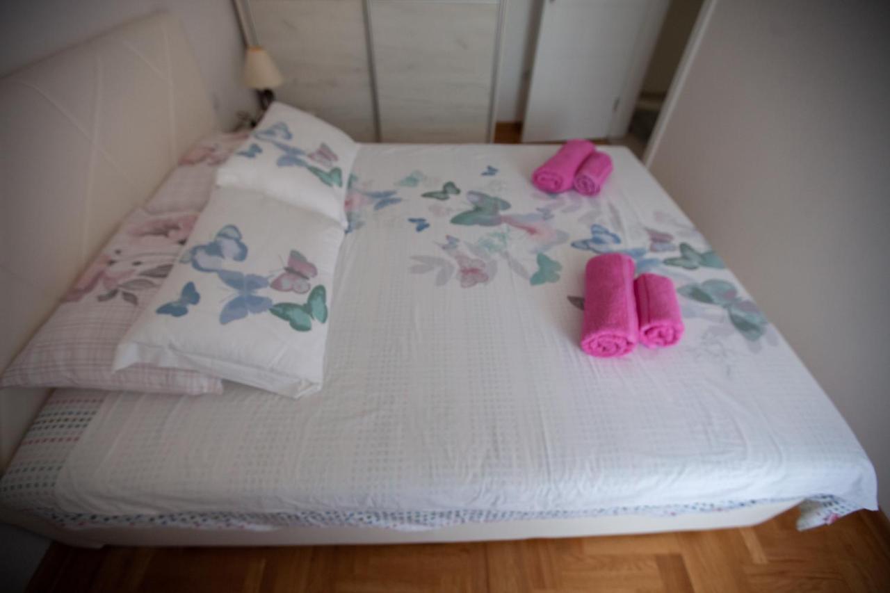 Apartman Exclusive Trebinje Centar ภายนอก รูปภาพ