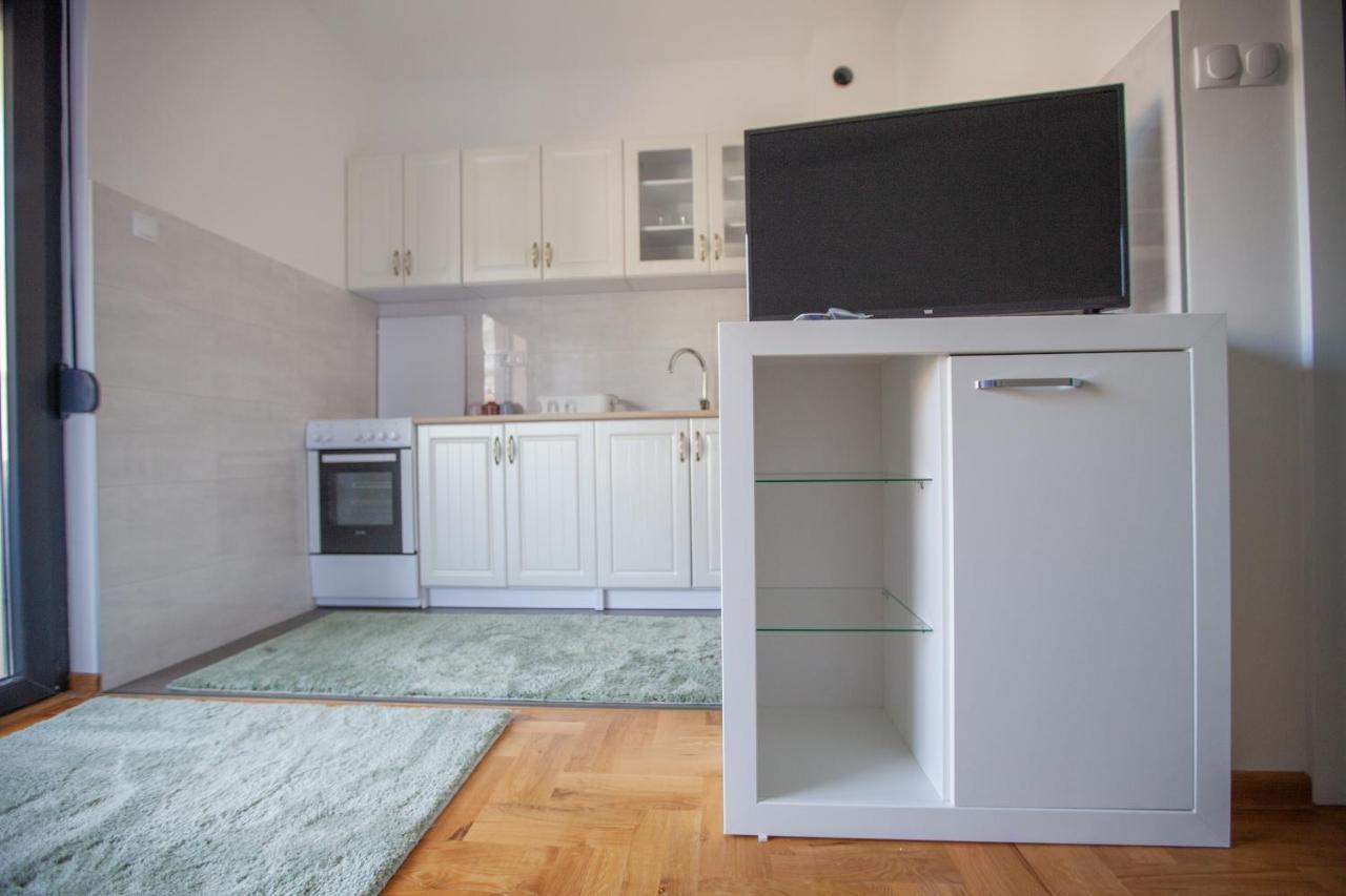 Apartman Exclusive Trebinje Centar ภายนอก รูปภาพ